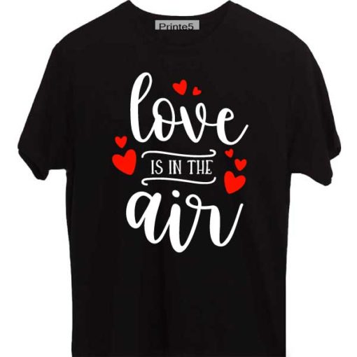 Black-Valentine-Day-Couple-T-Shirt-Love-is-in-the-air